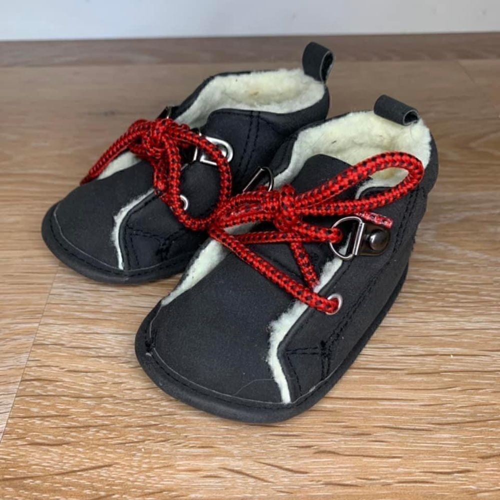 Carter’s 0-3 Months Fall/Winter Baby Boy Black Boots